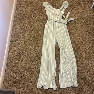 Just a normal dress it has only been used one time and it is very comfortable.